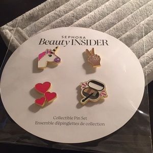 New Sephora 4 collectible pin set